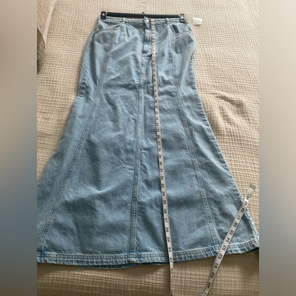 NWT TOPSHOP LONG 100% COTTON FISHTAIL DENIM SKIRT LIGHT BLUE SZ 12 FITS LIKE 10 - Picture 4 of 8